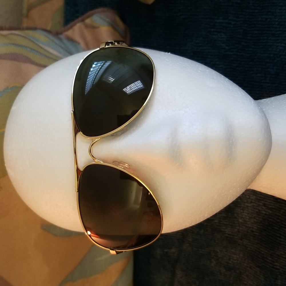 Oakley Plaintiff Sunglasses Gold